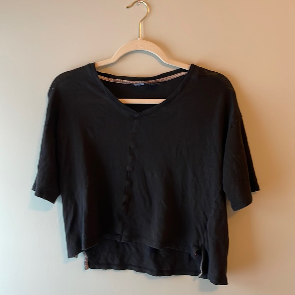 Black tee